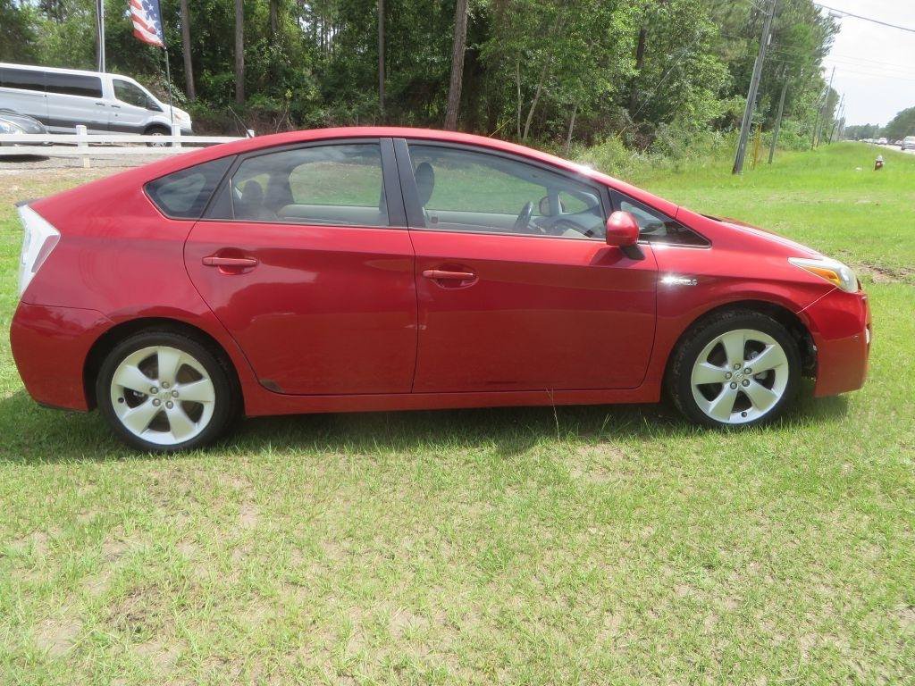 Used 2010 Toyota Prius Five w/ Advanced Technology Pkg FWD image 5