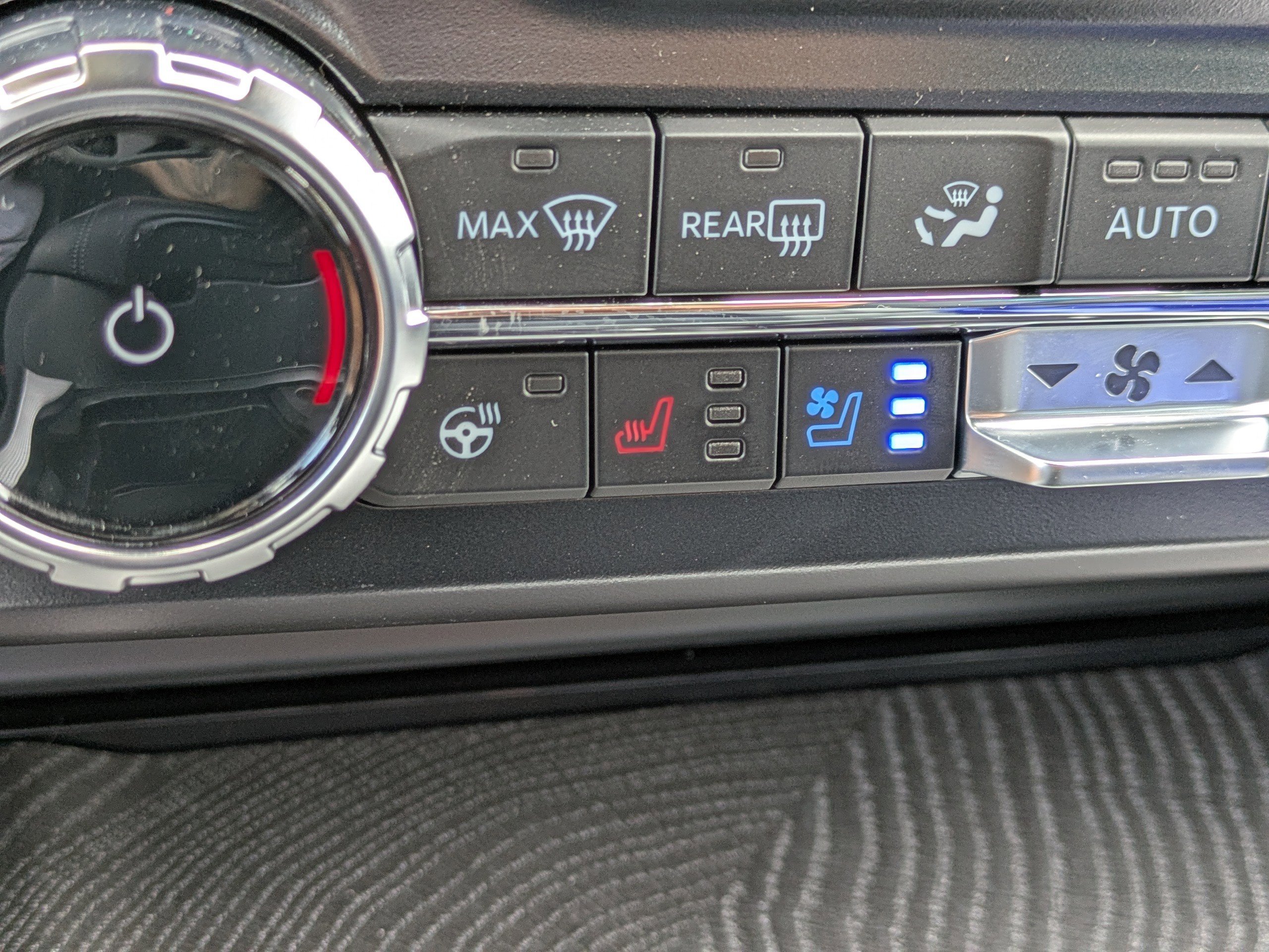 New 2025 Ford F350 Platinum w/ FX4 Off-Road Package image 29