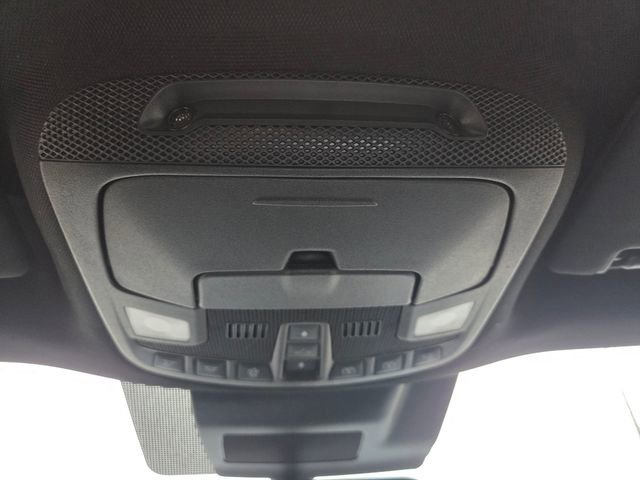 Used 2020 Ford Expedition Max Limited AWD/4WD image 32