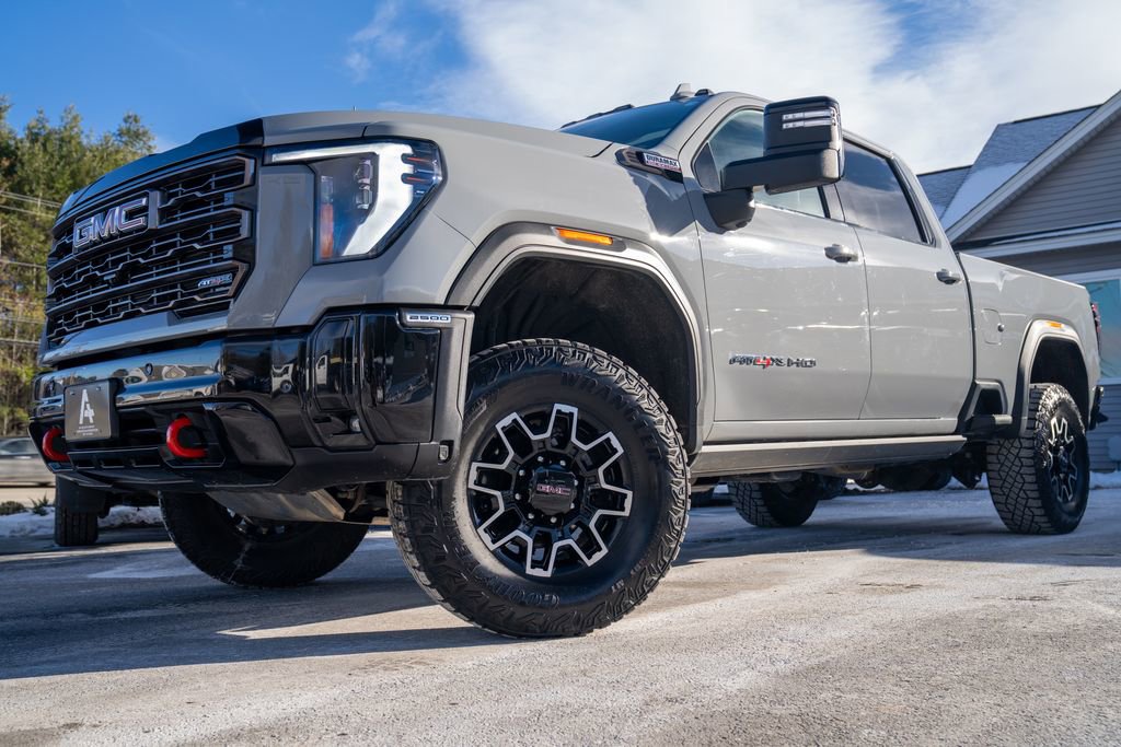 Used 2025 GMC Sierra 2500 AT4X