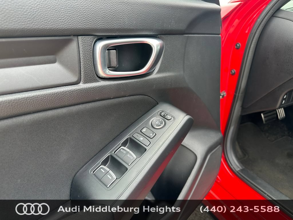 Used 2024 Honda Civic Sport image 13