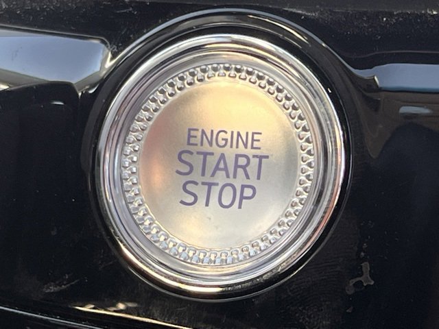 Used 2025 Genesis G80 2.5T image 14