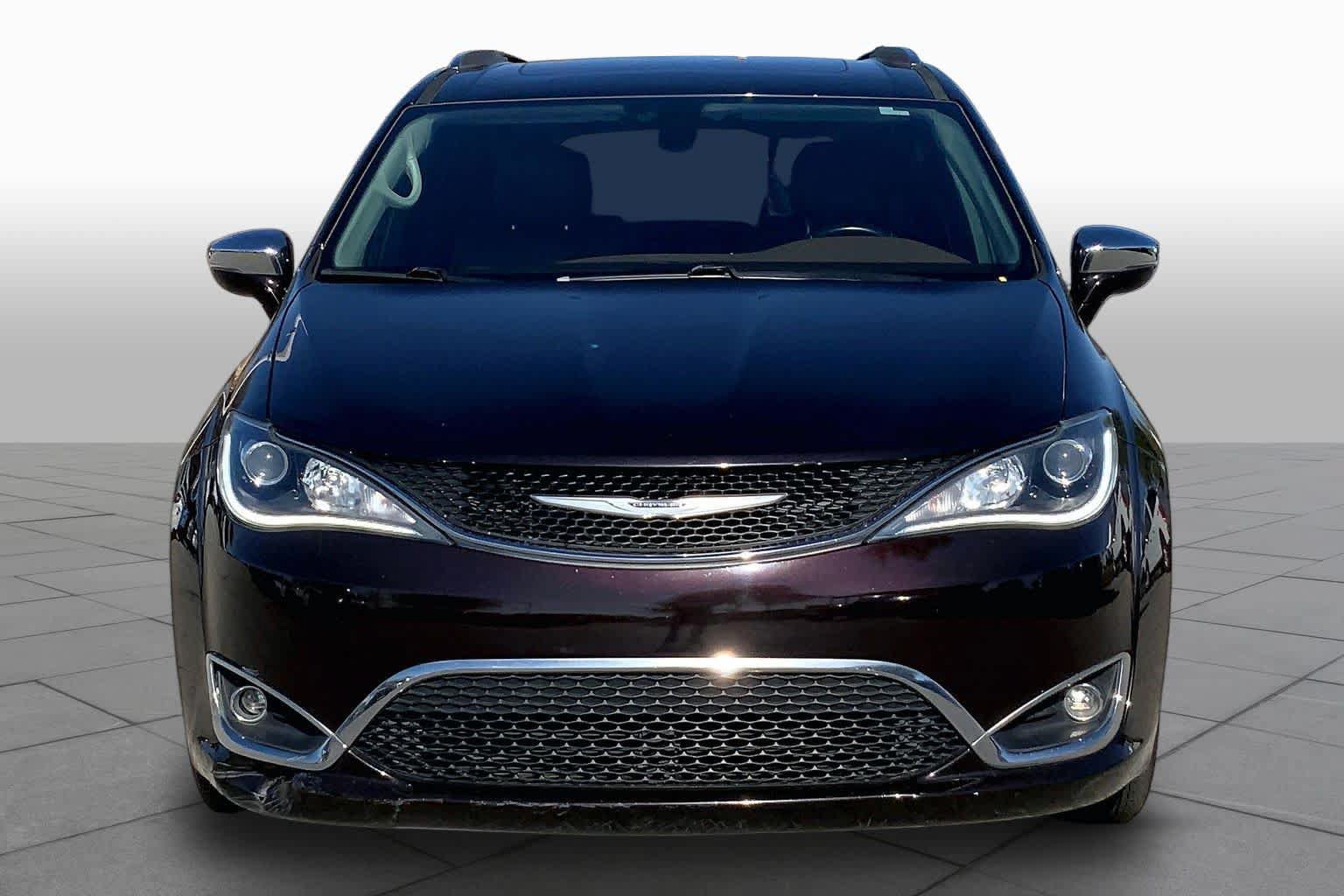Used 2019 Chrysler Pacifica Limited FWD image 6