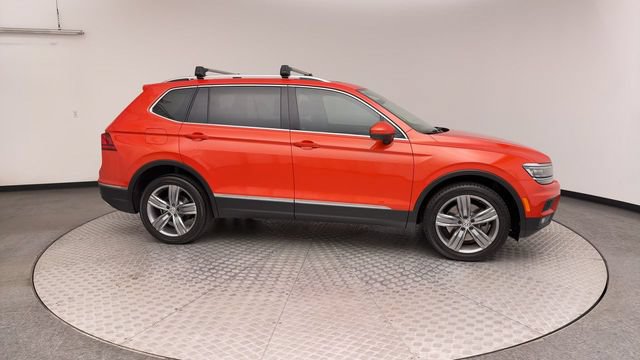 Used 2018 Volkswagen Tiguan SEL Premium w/ 3rd Row Seat Package AWD/4WD image 9