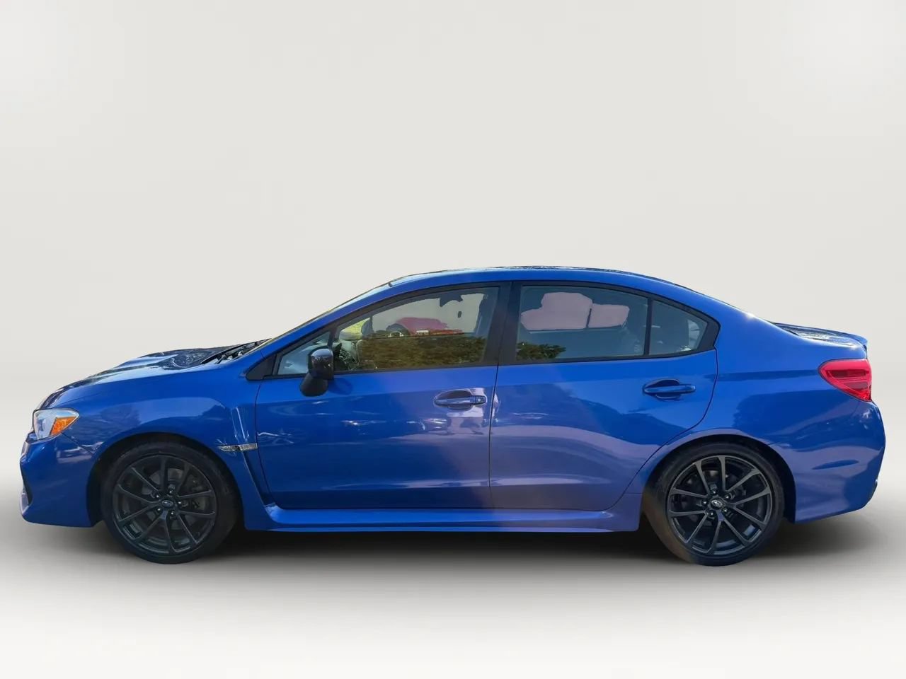 Used 2018 Subaru WRX Premium AWD/4WD image 6