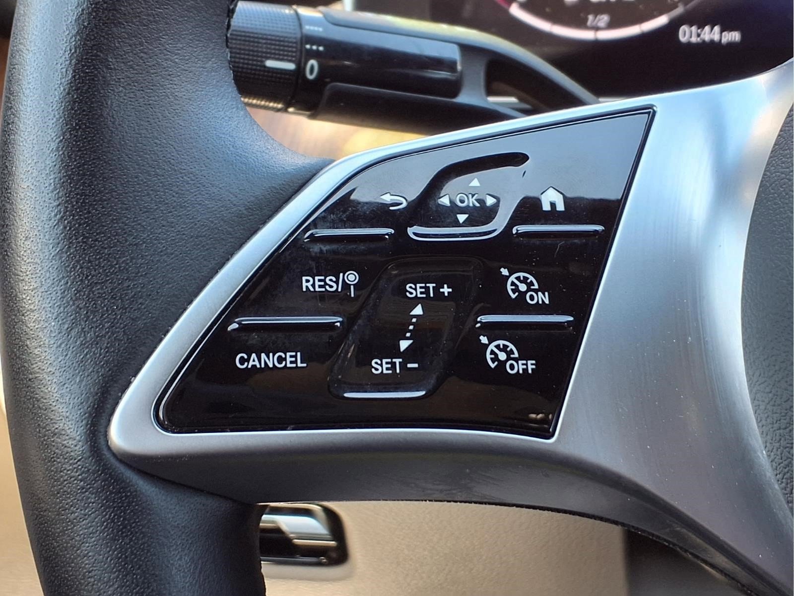 Certified 2022 Mercedes-Benz C 300 4MATIC Sedan image 17