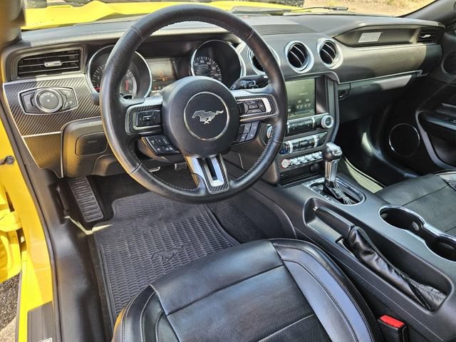 Used 2015 Ford Mustang GT Premium w/ Equipment Group 401A RWD image 27