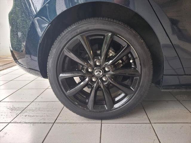 Used 2025 MAZDA MAZDA3 s Sport FWD image 8