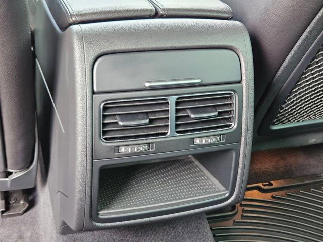 Used 2017 Volkswagen Touareg Wolfsburg Edition image 19