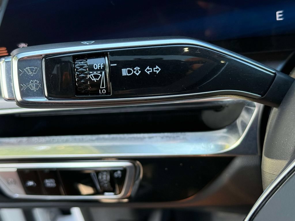 Used 2024 Cadillac Lyriq Tech w/ Driver Assist Package AWD/4WD image 30