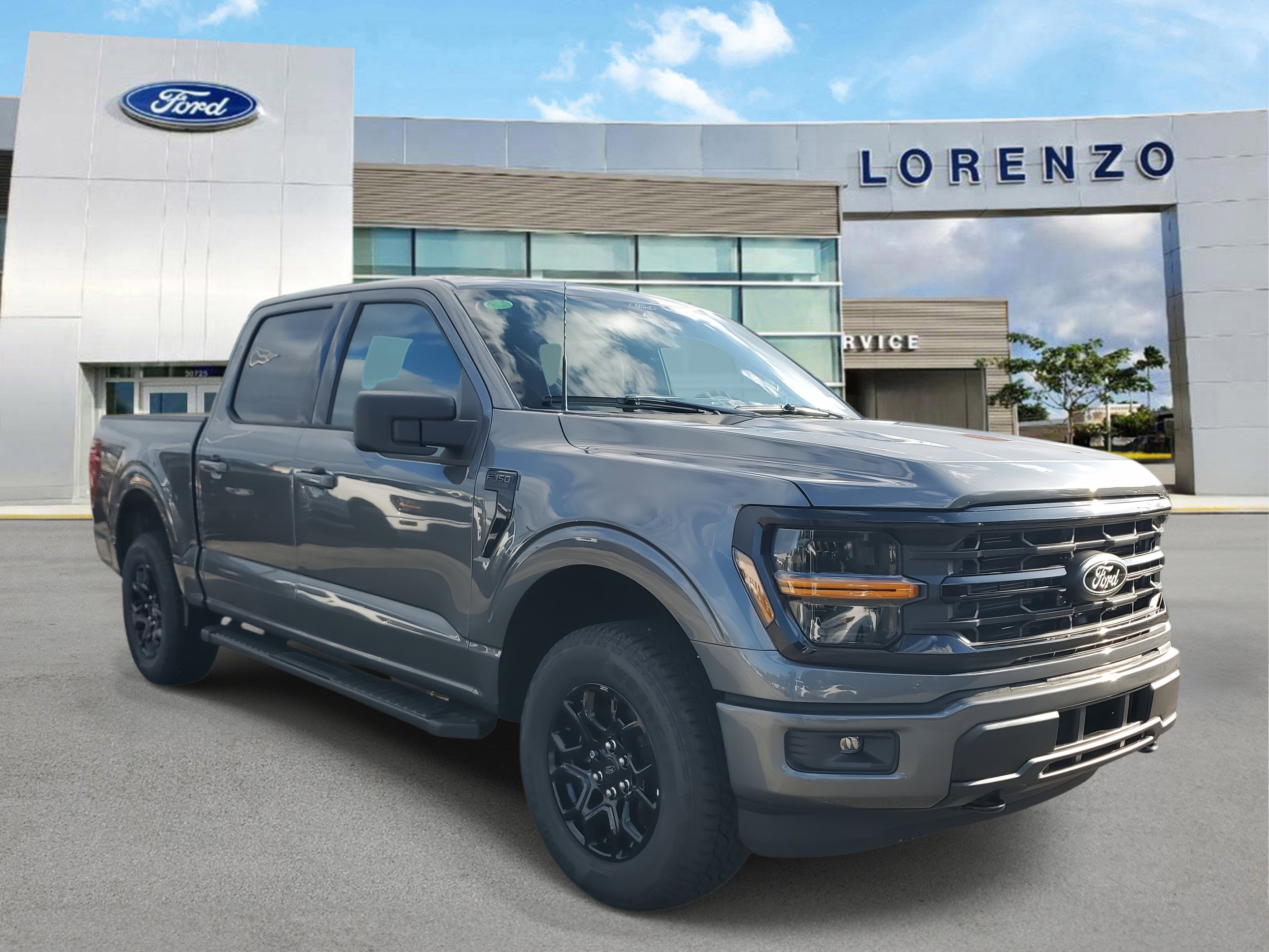 New 2026 Ford F150 XLT w/ XLT Black Appearance Package AWD/4WD image 3