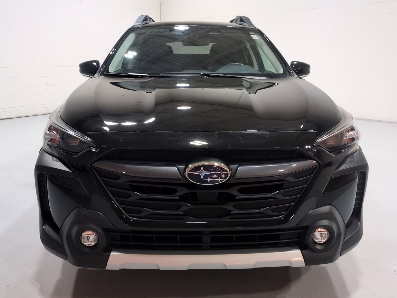 Certified 2024 Subaru Outback Limited AWD/4WD image 9