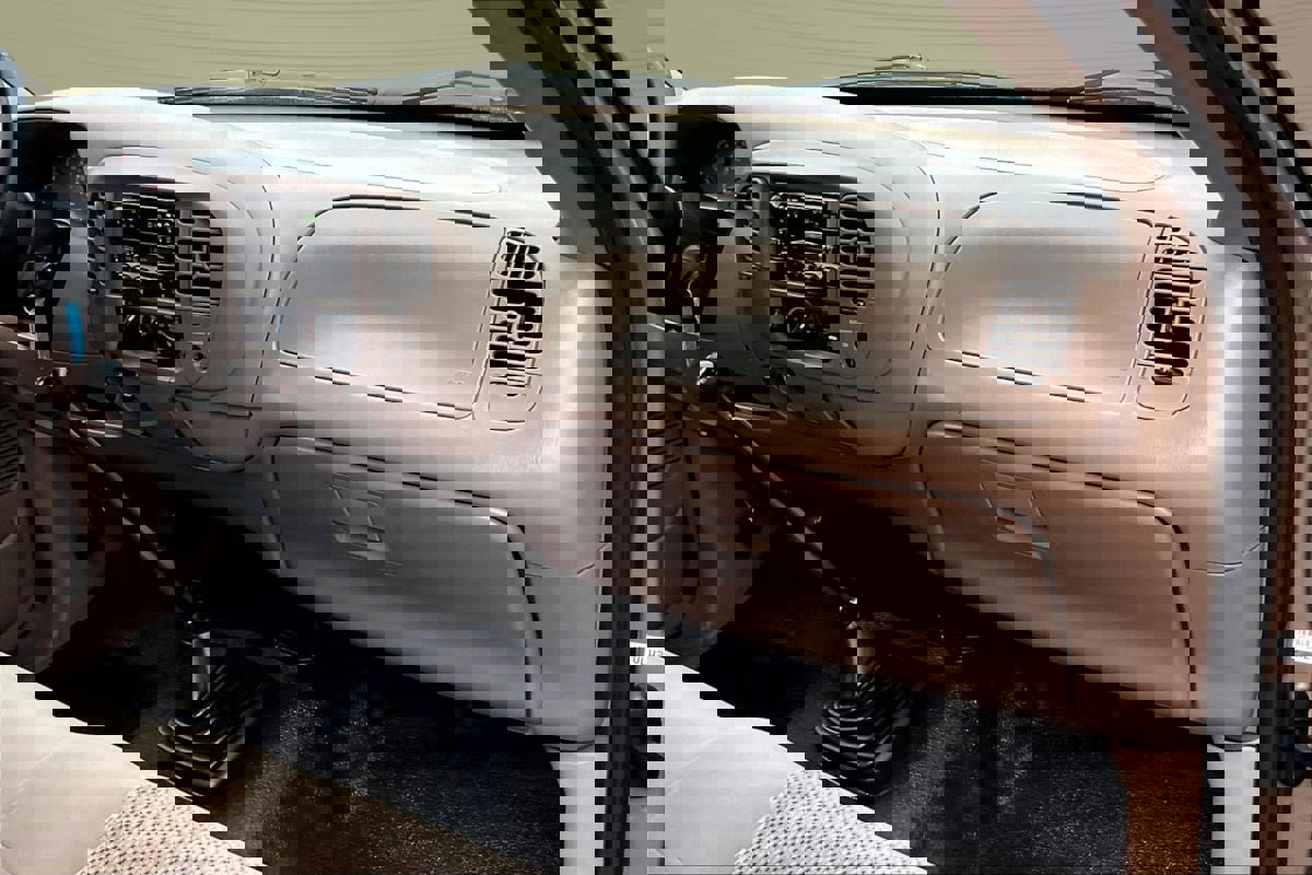 Used 2003 Ford F150 XL RWD image 24