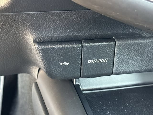 Used 2023 Toyota Camry SE FWD image 21