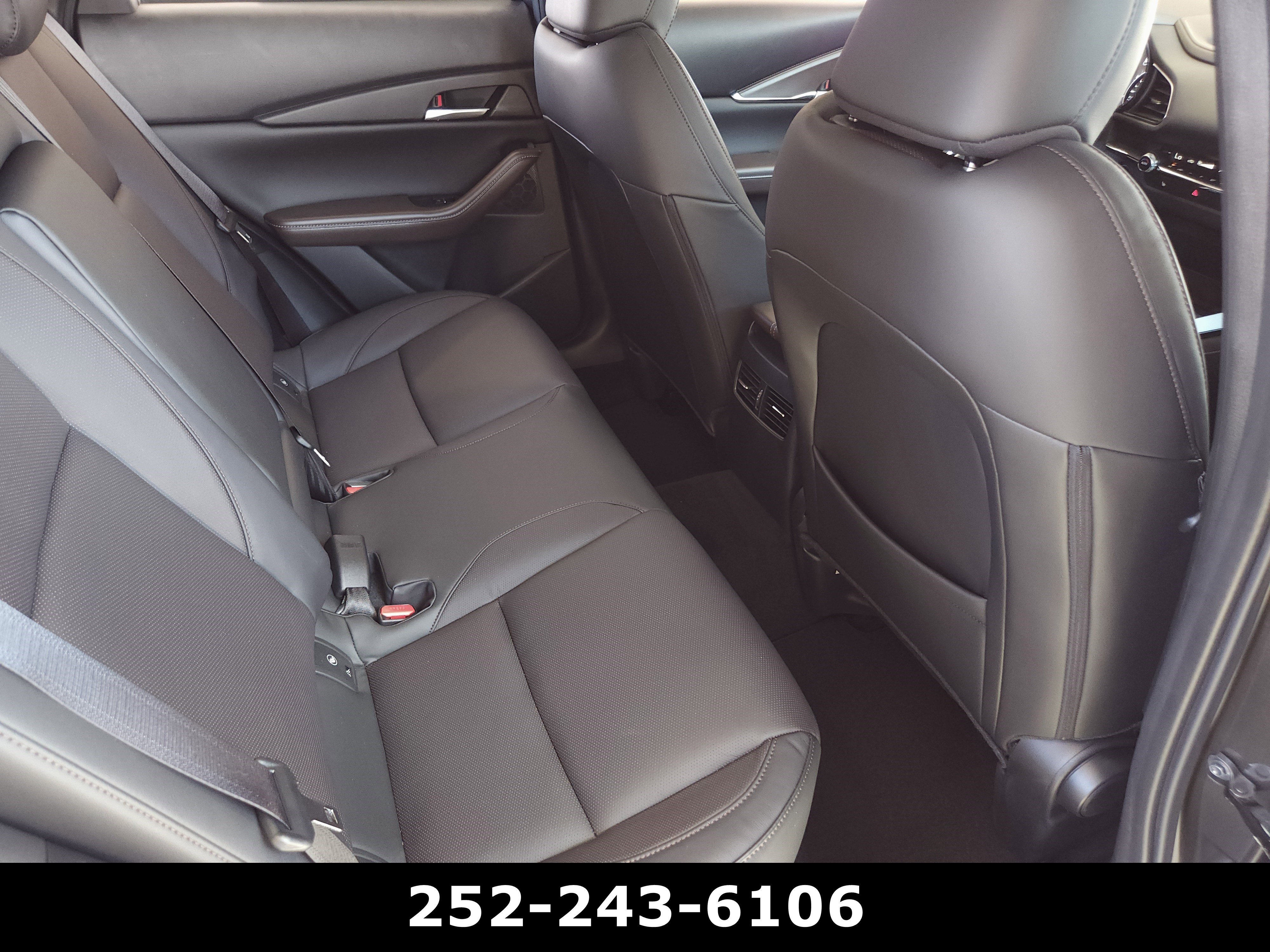 Used 2025 MAZDA CX-30 AWD 2.5 S w/ Premium Package image 37