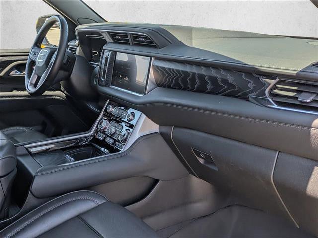 Used 2022 GMC Yukon XL Denali w/ Max Trailering Package AWD/4WD image 23