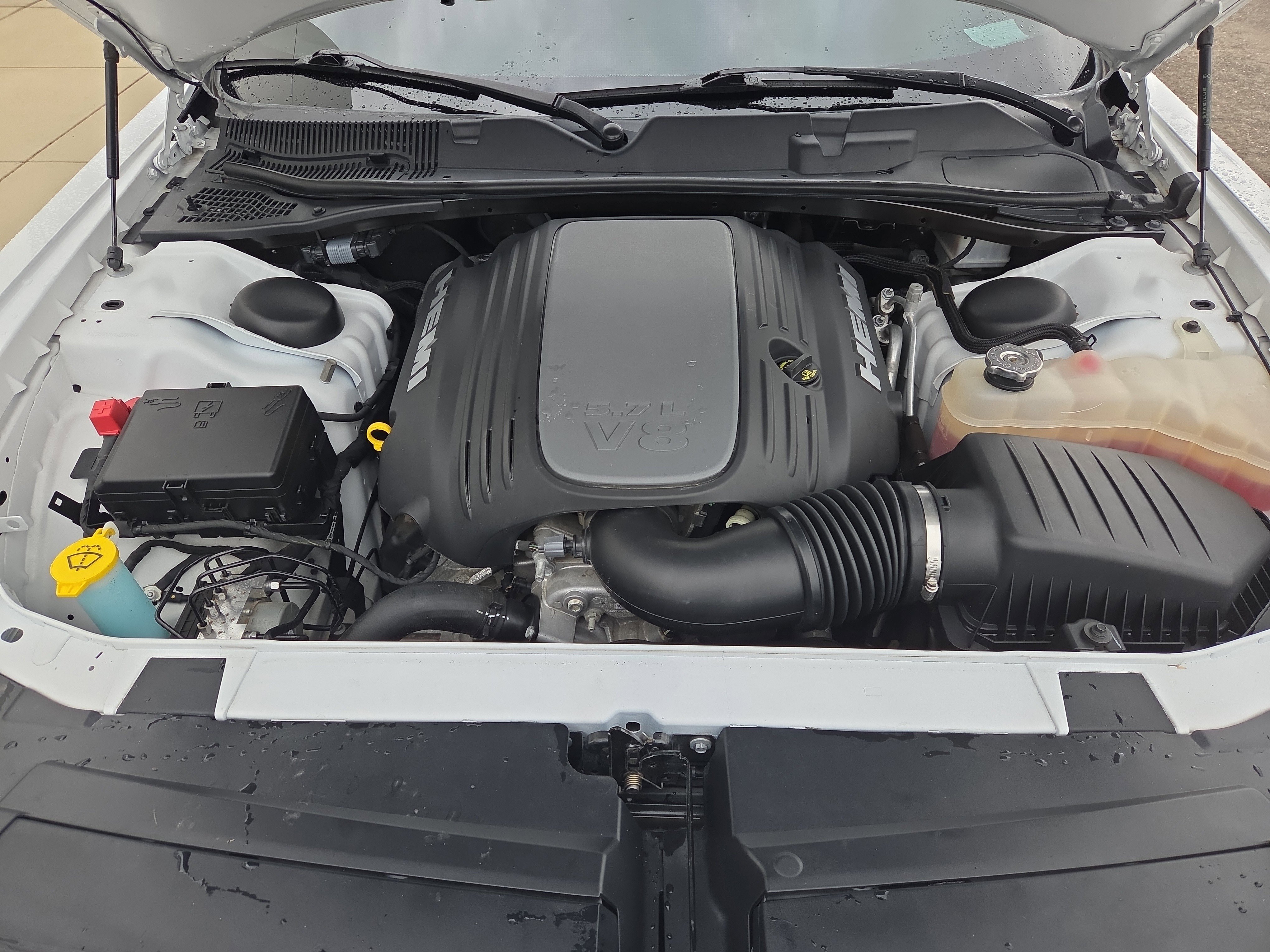 Used 2020 Dodge Challenger R/T w/ Performance Handling Group image 21