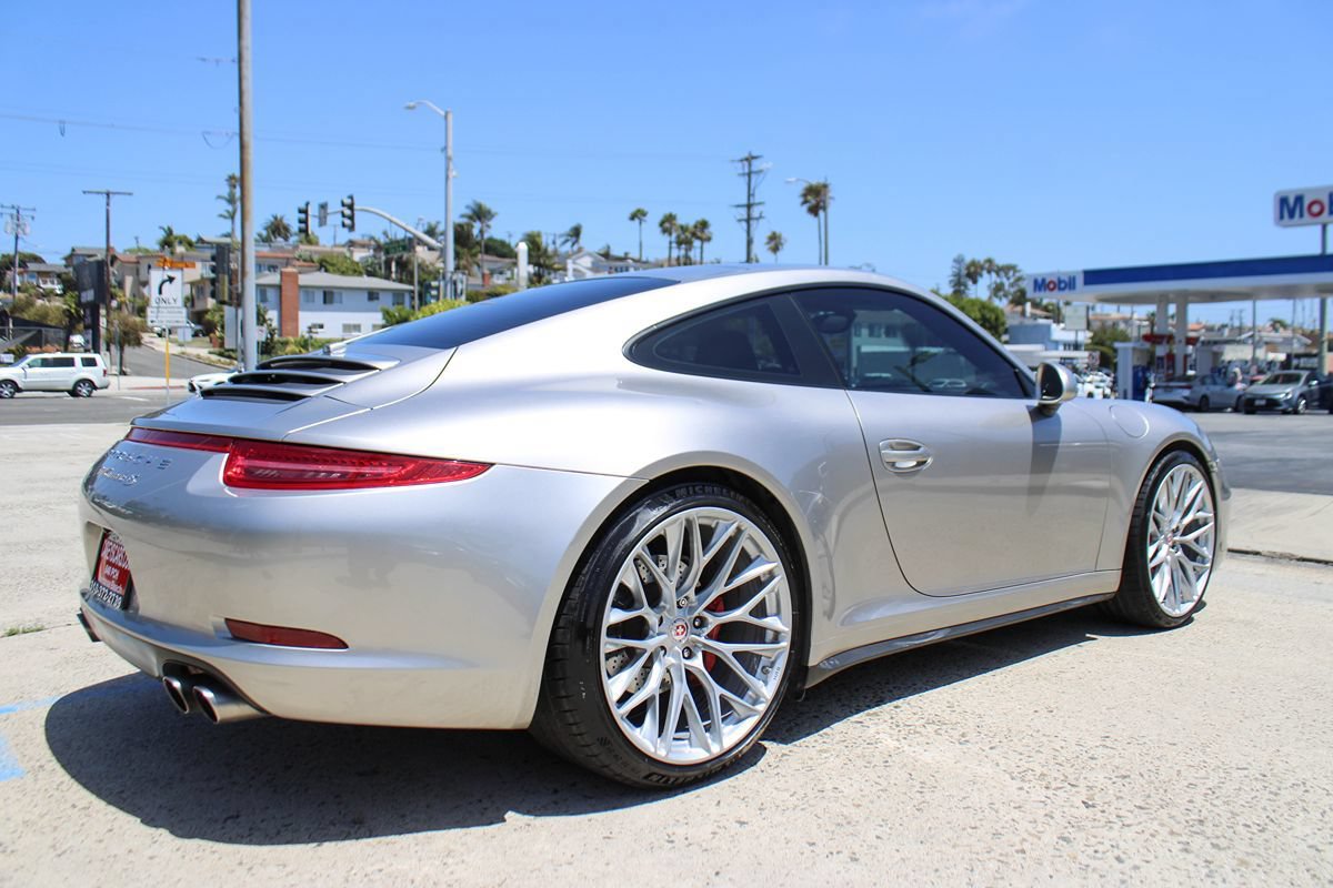Used 2013 Porsche 911 Carrera 4S AWD/4WD image 6