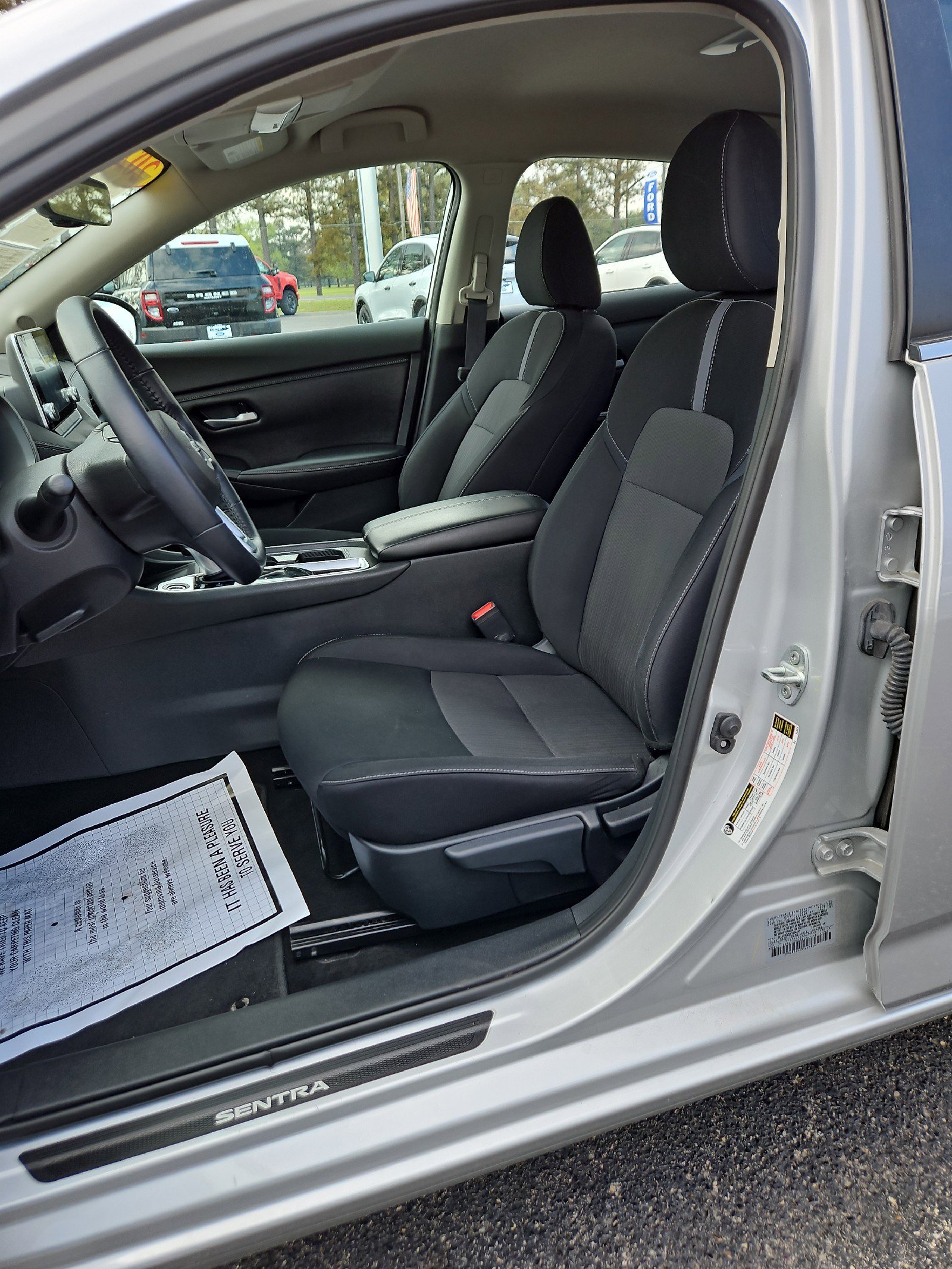 Used 2021 Nissan Sentra SV w/ Electronics Package image 11