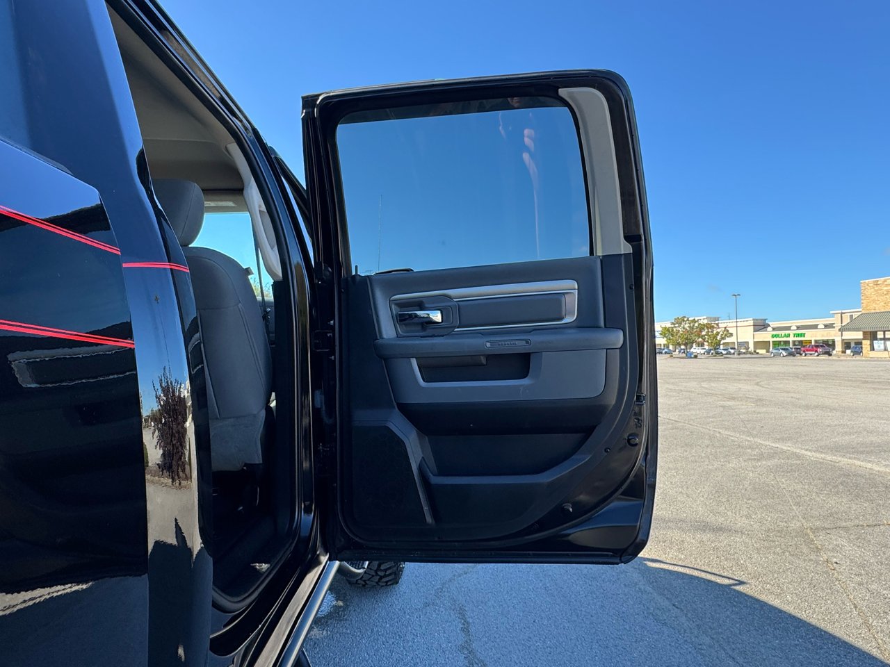 Used 2014 RAM 2500 Big Horn image 52