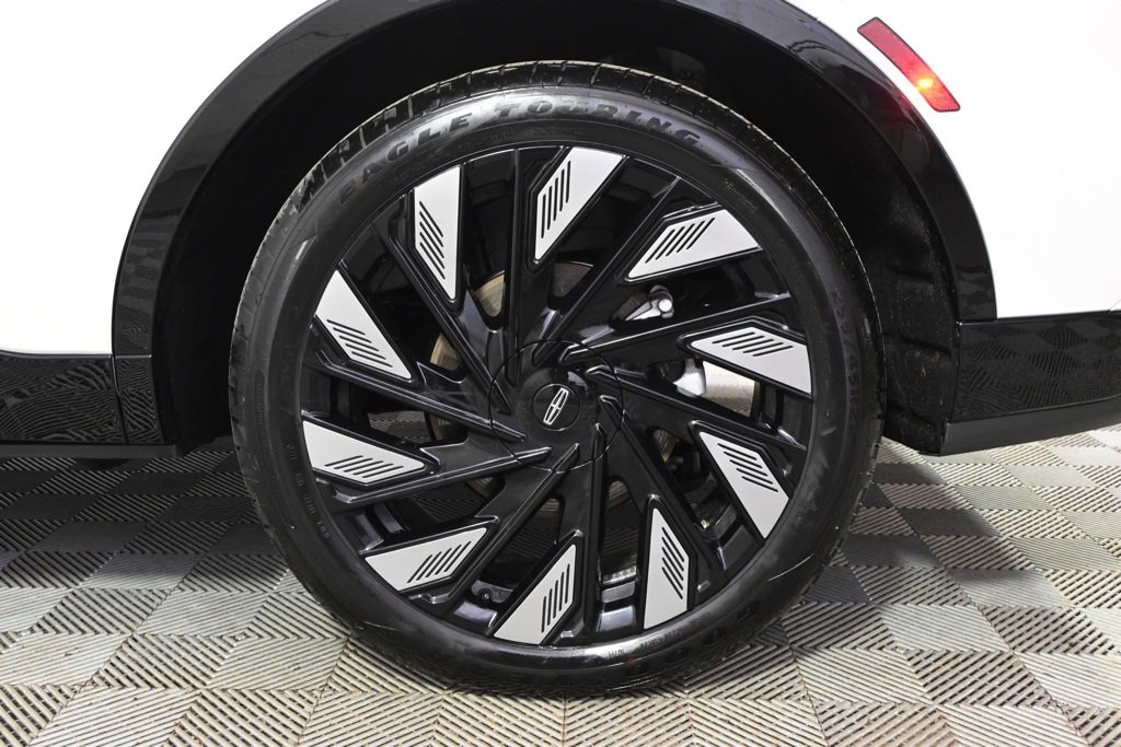 New 2026 Lincoln Nautilus Reserve w/ Jet Appearance Package image 20