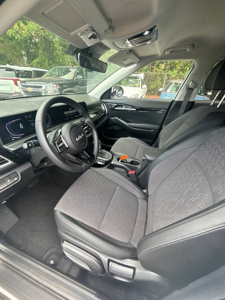 Used 2026 Kia Seltos S FWD image 12