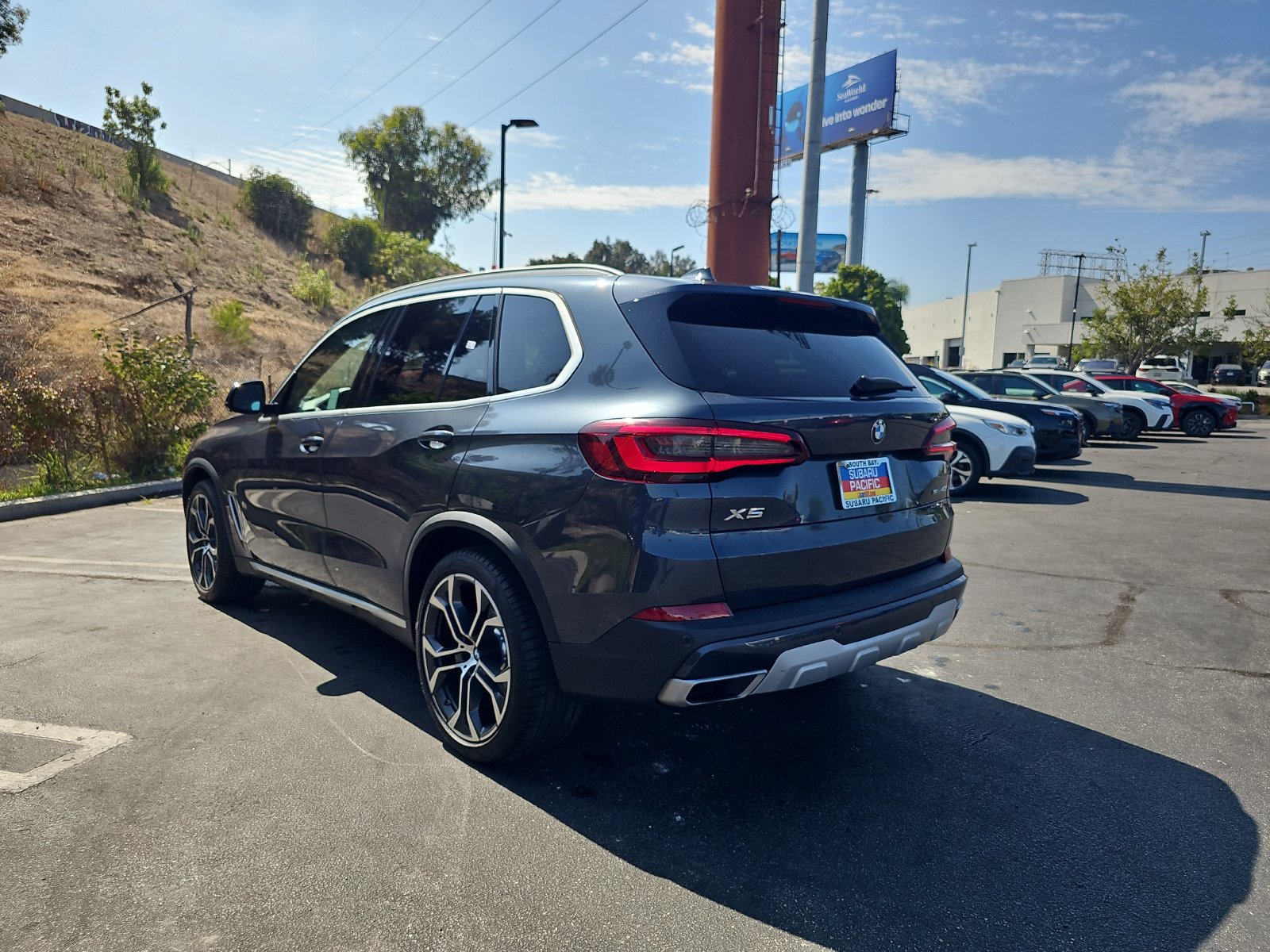 Used 2022 BMW X5 sDrive40i w/ Parking Assistance Package RWD image 5