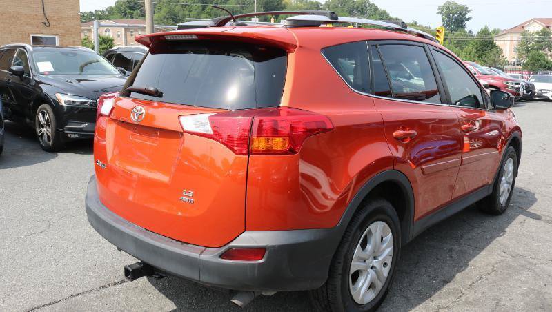 Used 2015 Toyota RAV4 LE AWD/4WD image 7