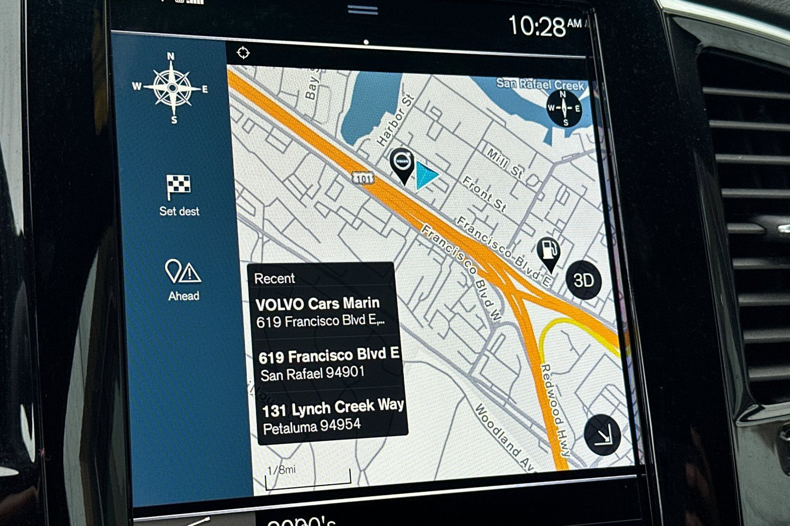 Certified 2022 Volvo XC90 T8 R-Design w/ Advanced Package image 23