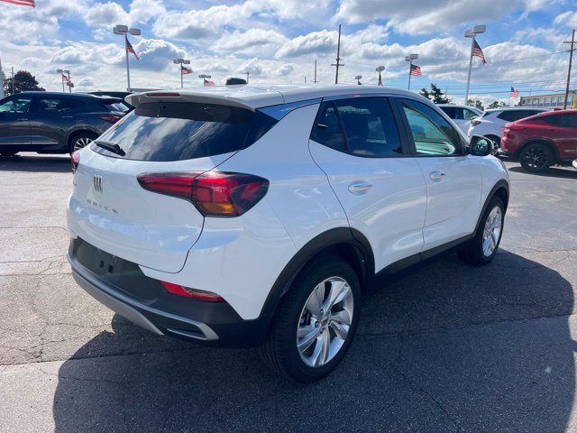Used 2024 Buick Encore GX Preferred w/ Comfort Package AWD/4WD image 5