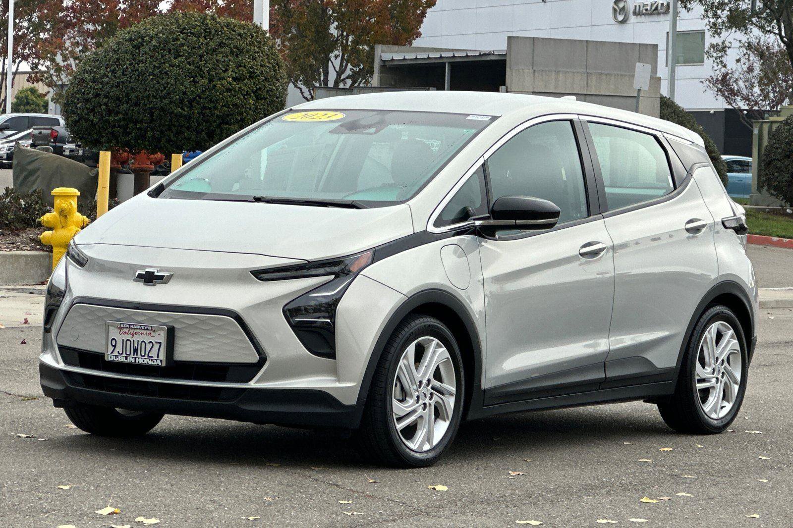 Used 2023 Chevrolet Bolt LT w/ Driver Confidence Package image 8