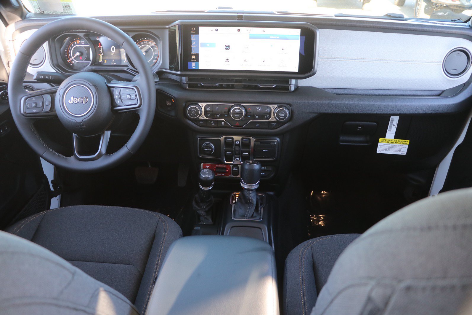 New 2026 Jeep Gladiator Mojave AWD/4WD image 15
