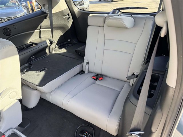 Certified 2019 Honda Pilot Elite image 11