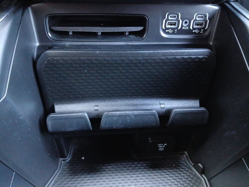 Used 2024 RAM 1500 Lone Star AWD/4WD image 6