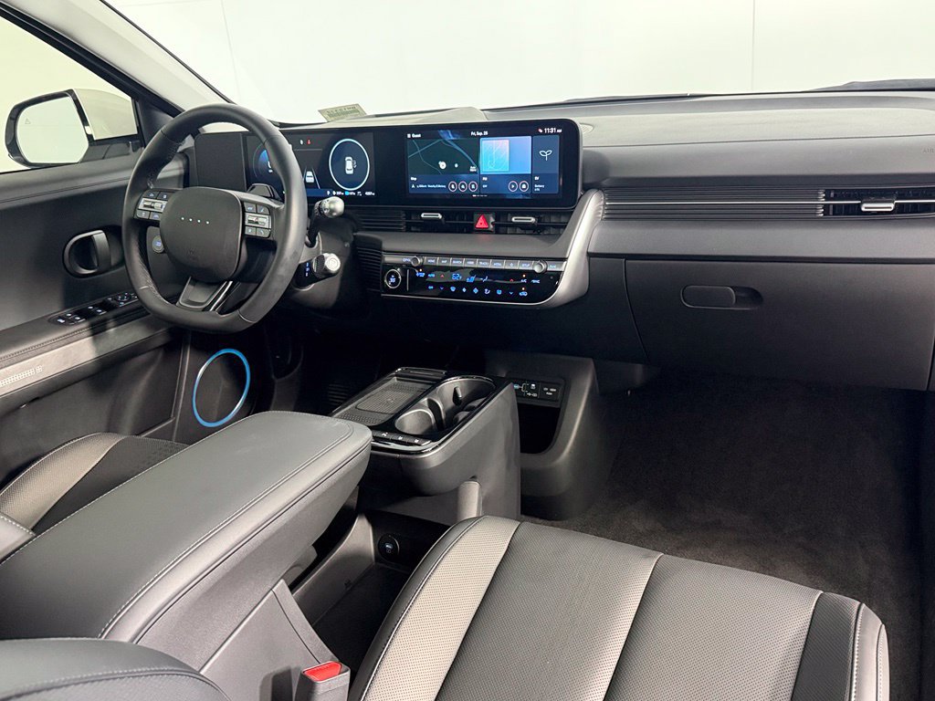 Used 2025 Hyundai Ioniq 5 Limited RWD image 15