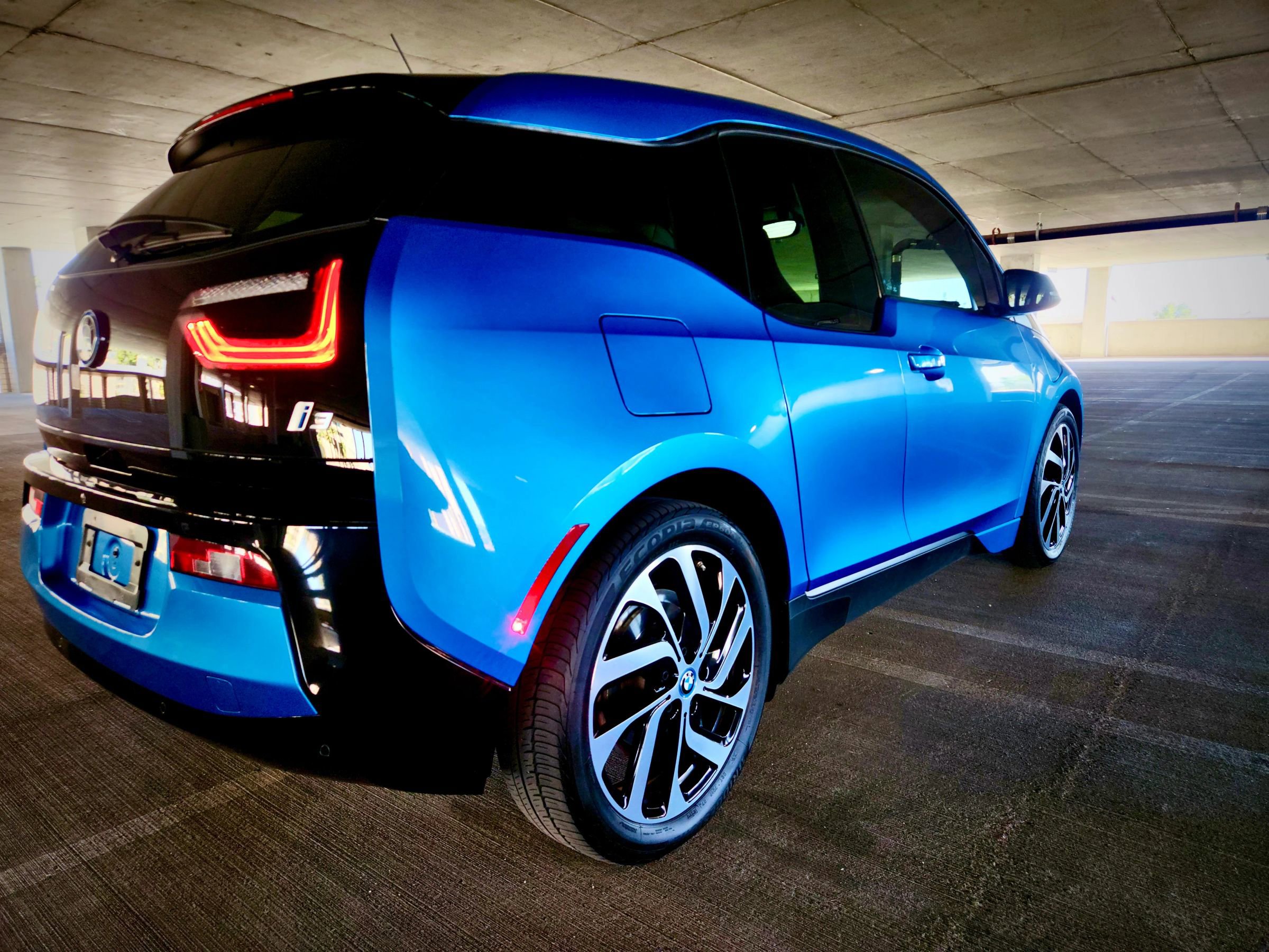 Used 2017 BMW i3 w/ Range Extender image 6