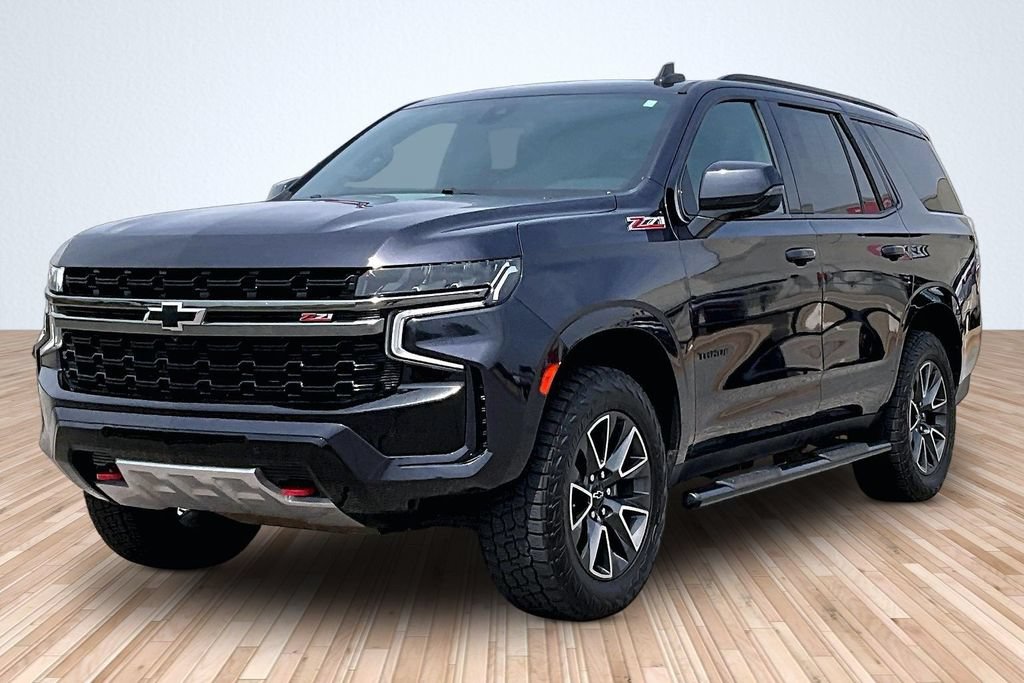 Used 2022 Chevrolet Tahoe Z71 w/ Luxury Package AWD/4WD image 1