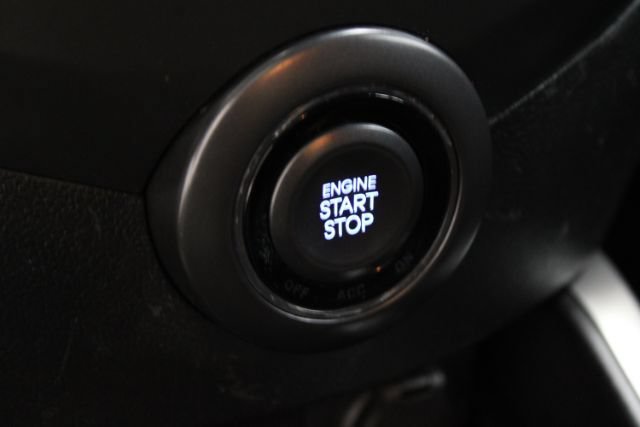 Used 2013 Hyundai Veloster Turbo FWD image 18