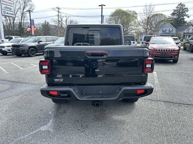 Used 2022 Jeep Gladiator Overland image 4