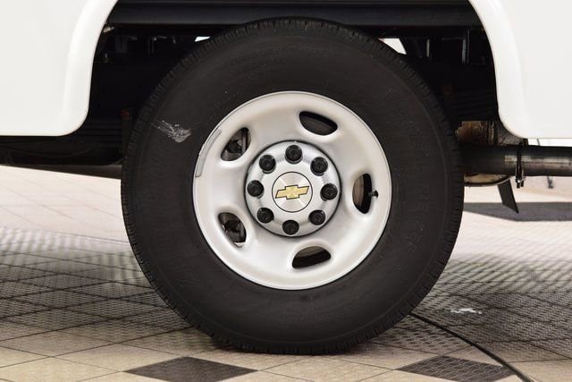New 2025 Chevrolet Express 3500 w/ Power Convenience Package RWD image 16