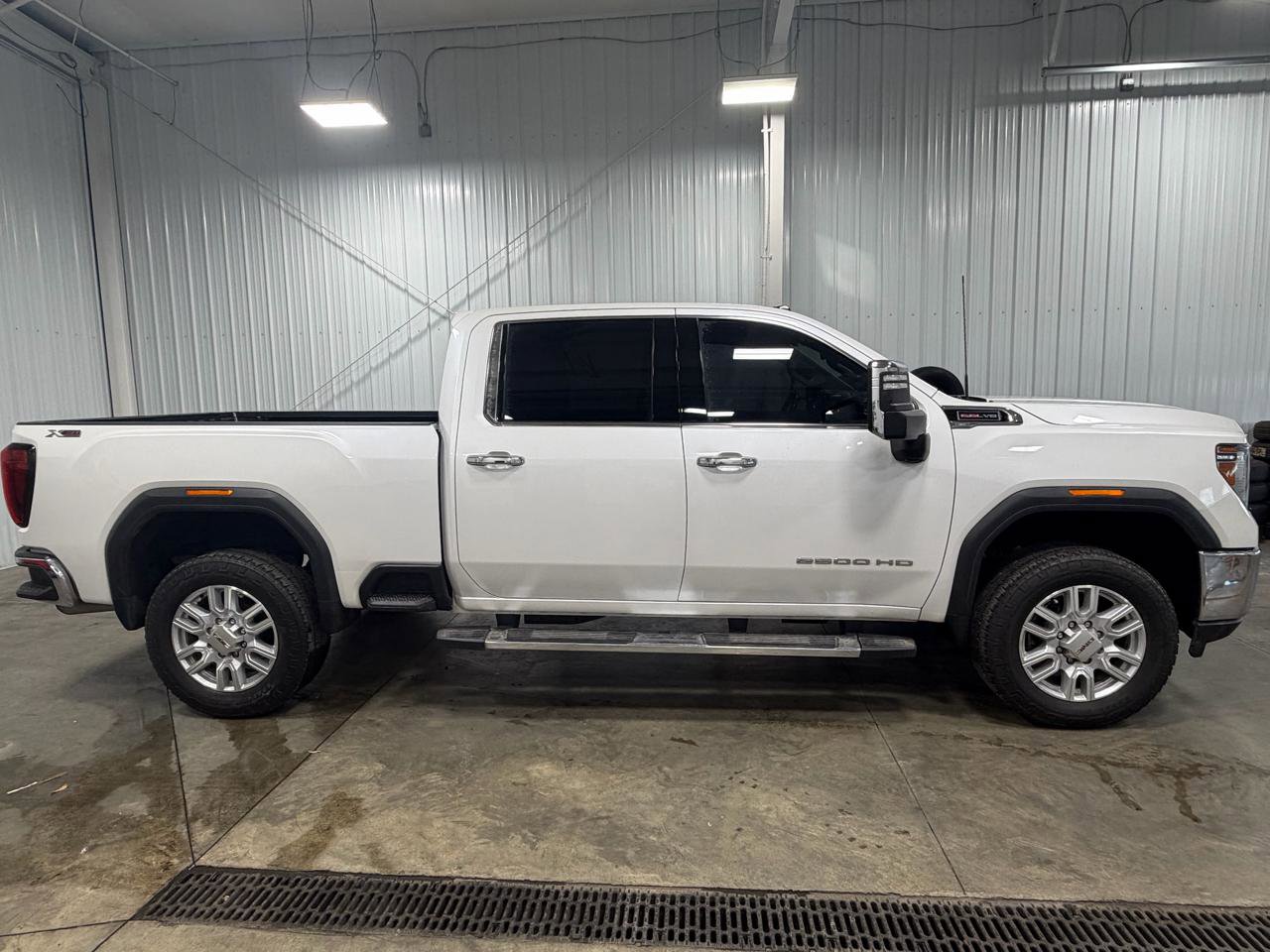Used 2021 GMC Sierra 2500 SLT w/ SLT Premium Package AWD/4WD image 34