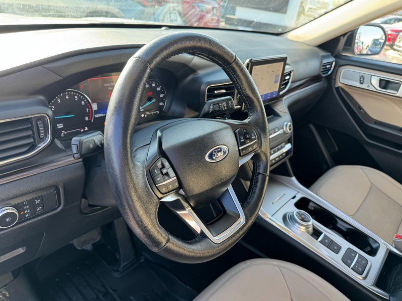Used 2020 Ford Explorer Limited w/ Class III Trailer Tow Package image 15
