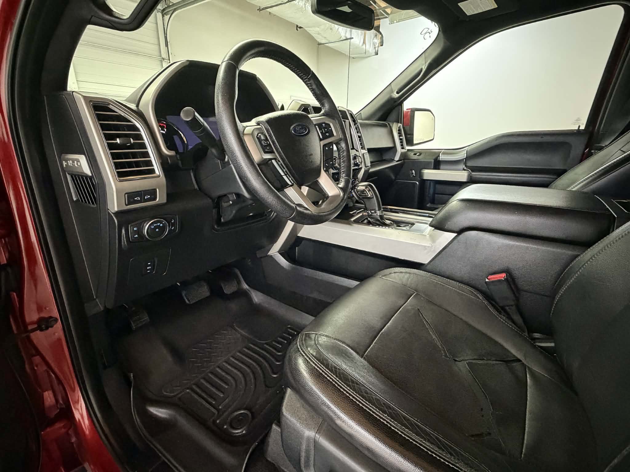 Used 2015 Ford F150 Lariat AWD/4WD image 24