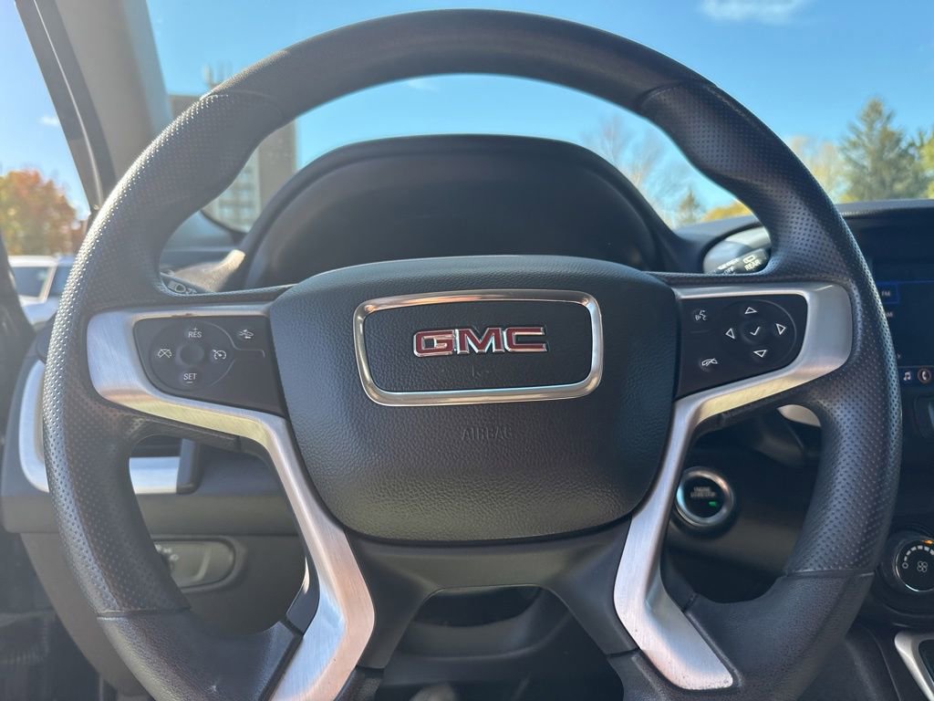 Used 2022 GMC Terrain SLE image 20