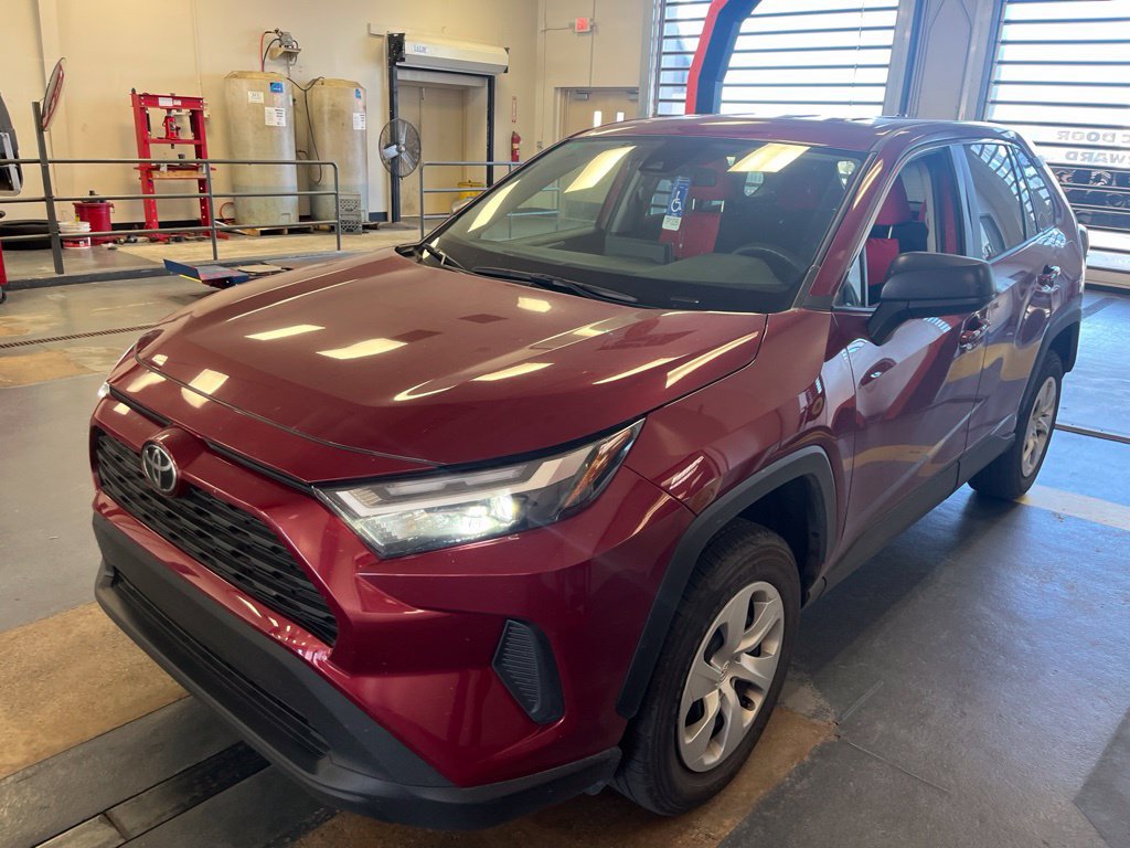 Used 2024 Toyota RAV4 LE FWD image 2