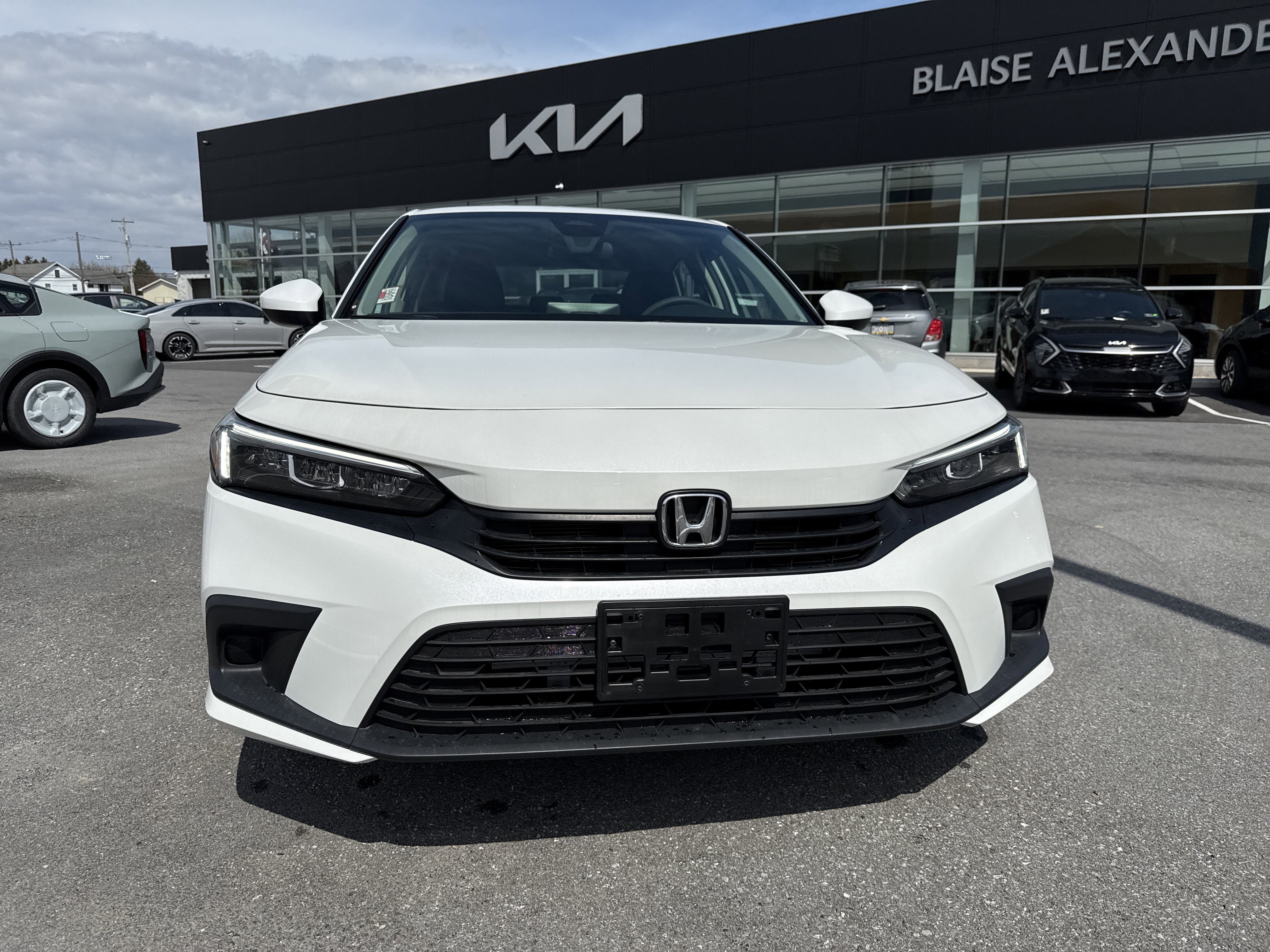 Used 2024 Honda Civic LX image 9