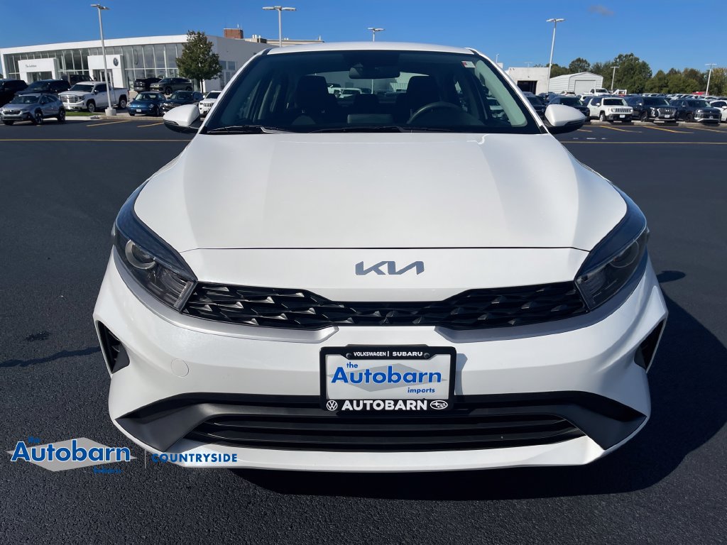 Used 2023 Kia Forte LXS w/ LXS Technology Package FWD image 8