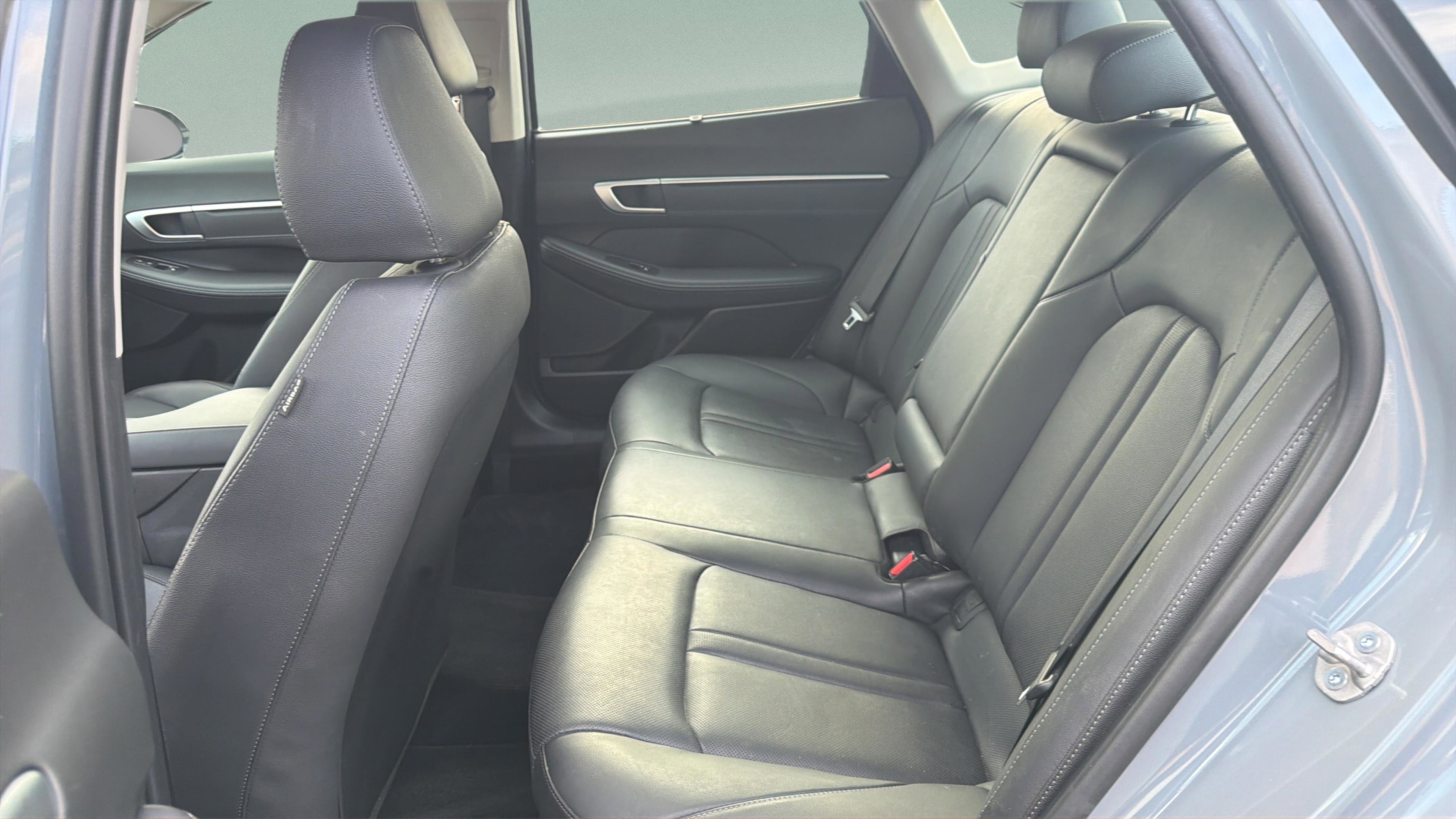 Used 2024 Hyundai Sonata Limited FWD image 23