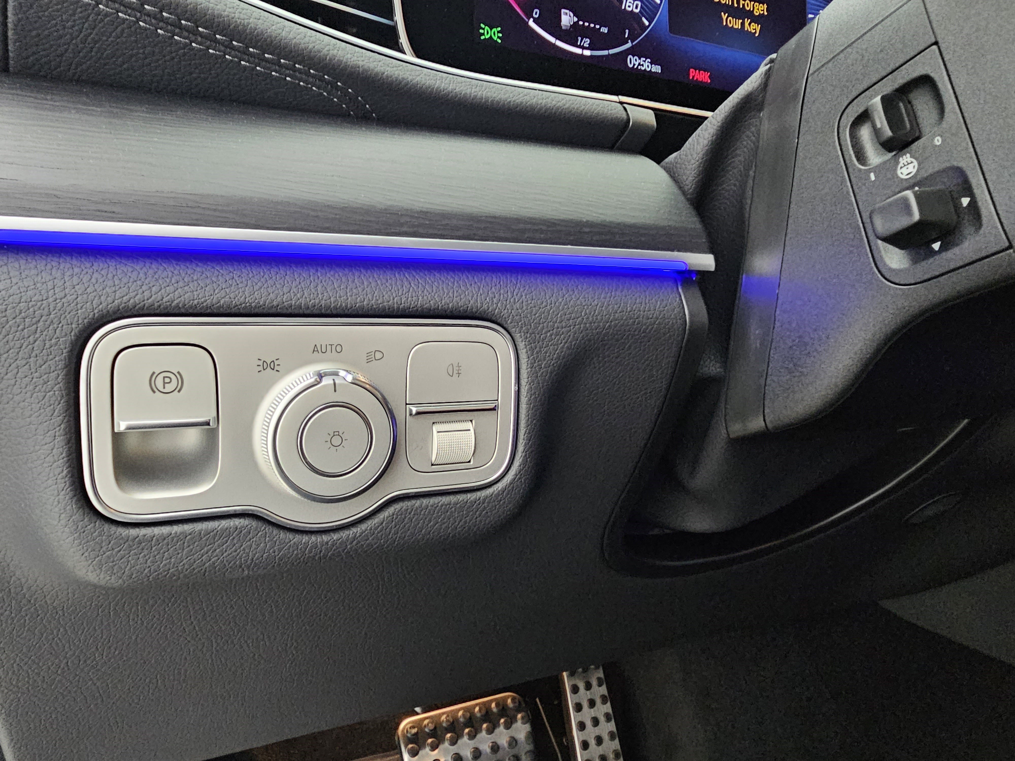 Certified 2024 Mercedes-Benz GLS 450 4MATIC image 8