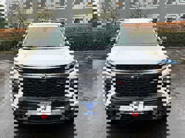 New 2026 Chevrolet Traverse Z71 w/ Enhanced Driving Package image 2